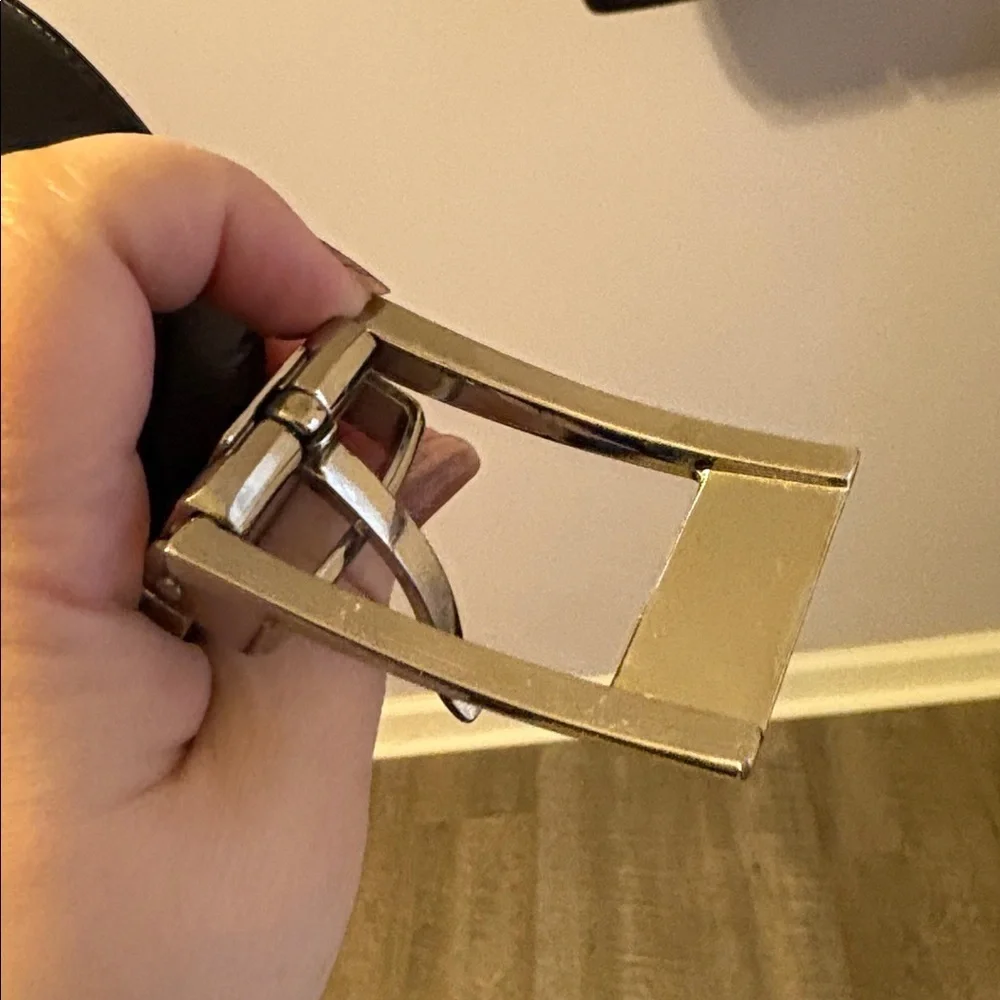 Tumi Black Leather Belt with Silver Metal Buckle